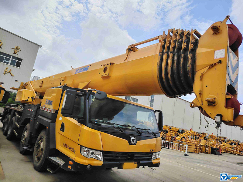XCMG QY95K7C used 95 ton mobile crane with good condition - Avtodvigalo: slika 2 XCMG QY95K7C used 95 ton mobile crane with good condition - Avtodvigalo: slika 2