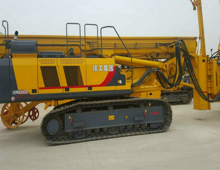 XCMG Retread Machine XR220D 220kn 50m Rotary Drilling Rig For Sale - Vrtalna naprava: slika 2 XCMG Retread Machine XR220D 220kn 50m Rotary Drilling Rig For Sale - Vrtalna naprava: slika 2