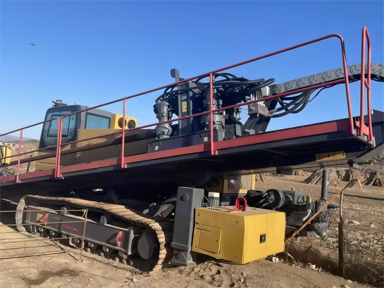 XCMG Used HDD Horizontal Directional Drilling Rig Machine XZ680 For Mine Use - Usmerjevalni vrtalni stroj: slika 3 XCMG Used HDD Horizontal Directional Drilling Rig Machine XZ680 For Mine Use - Usmerjevalni vrtalni stroj: slika 3