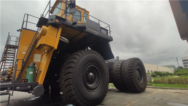 XCMG Used Mining Dump Truck Xde260 Used 4X2 electric Drive Rigid Dump Truck Price - Togi demper/ Demper za skale: slika 4 XCMG Used Mining Dump Truck Xde260 Used 4X2 electric Drive Rigid Dump Truck Price - Togi demper/ Demper za skale: slika 4