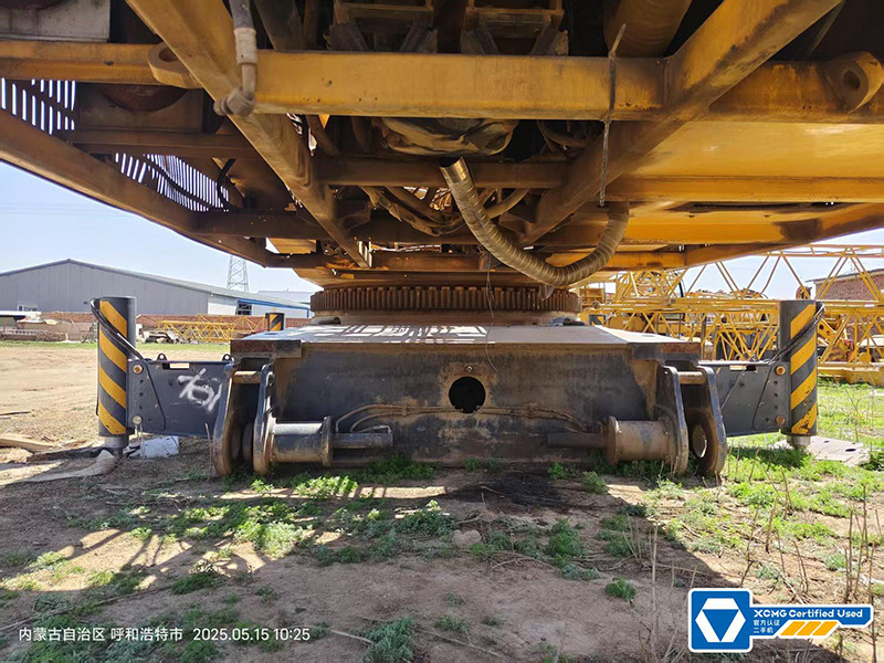 XCMG XGC650 used mobile hydraulic hoist lift machine 650ton crawler crane - Gosenični žerjav: slika 4 XCMG XGC650 used mobile hydraulic hoist lift machine 650ton crawler crane - Gosenični žerjav: slika 4