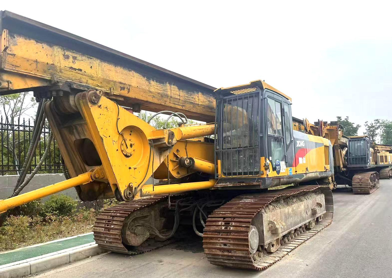 XCMG XR220D portable crawler rotary drilling rig 25m - Vrtalna naprava: slika 5 XCMG XR220D portable crawler rotary drilling rig 25m - Vrtalna naprava: slika 5