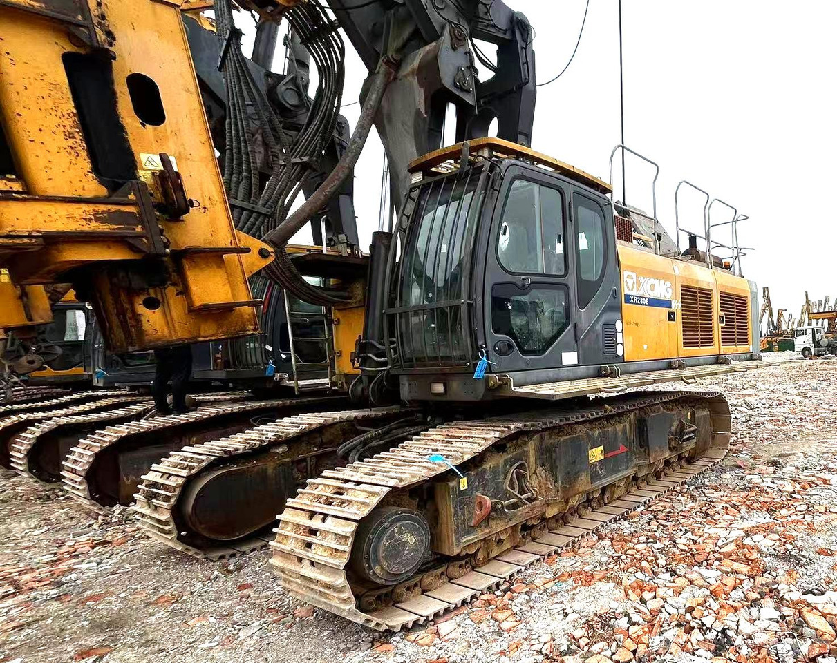 XCMG XR240E second hand rotary drilling rig pile machine price - Vrtalna naprava: slika 5 XCMG XR240E second hand rotary drilling rig pile machine price - Vrtalna naprava: slika 5