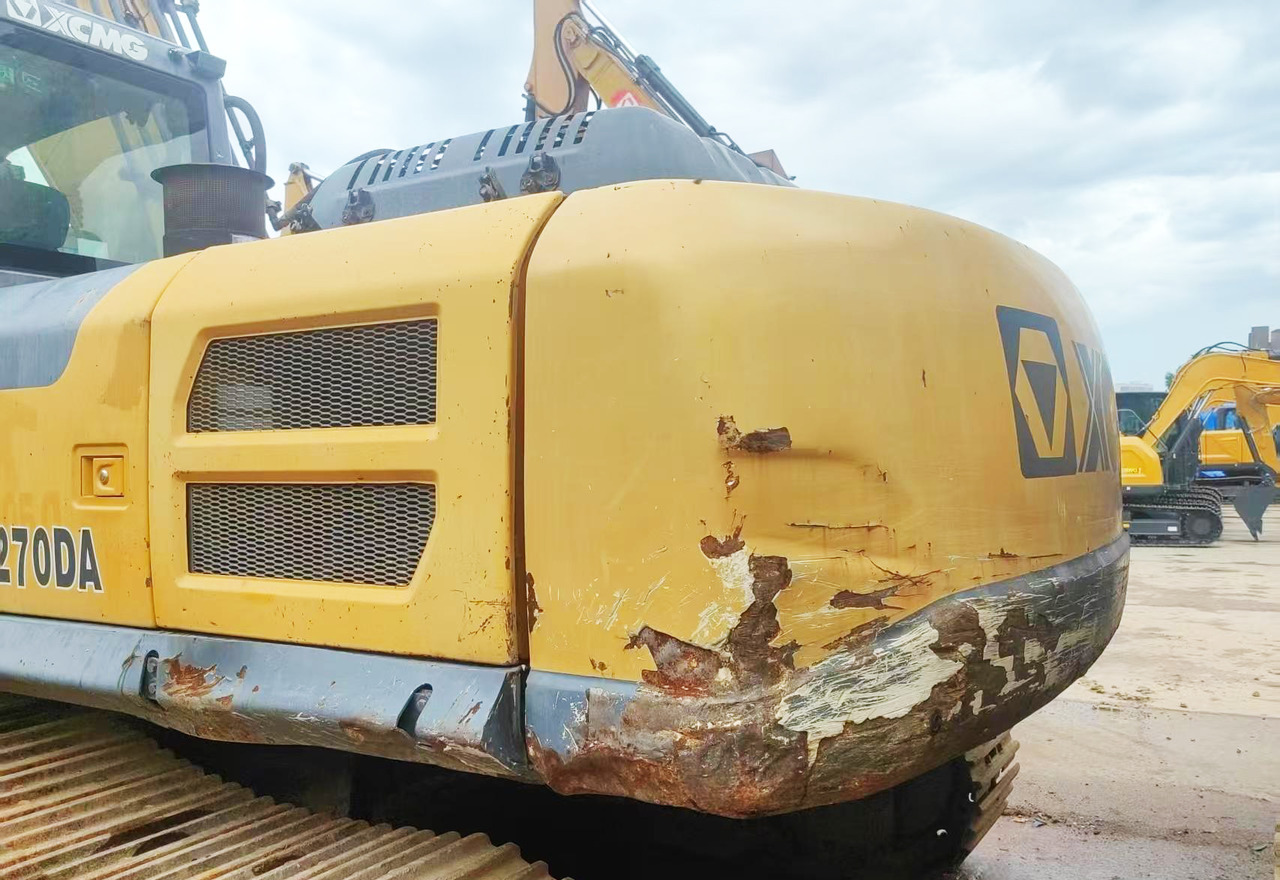 XCMG used 27ton crawler excavator XE270DK price - Bager goseničar: slika 4 XCMG used 27ton crawler excavator XE270DK price - Bager goseničar: slika 4