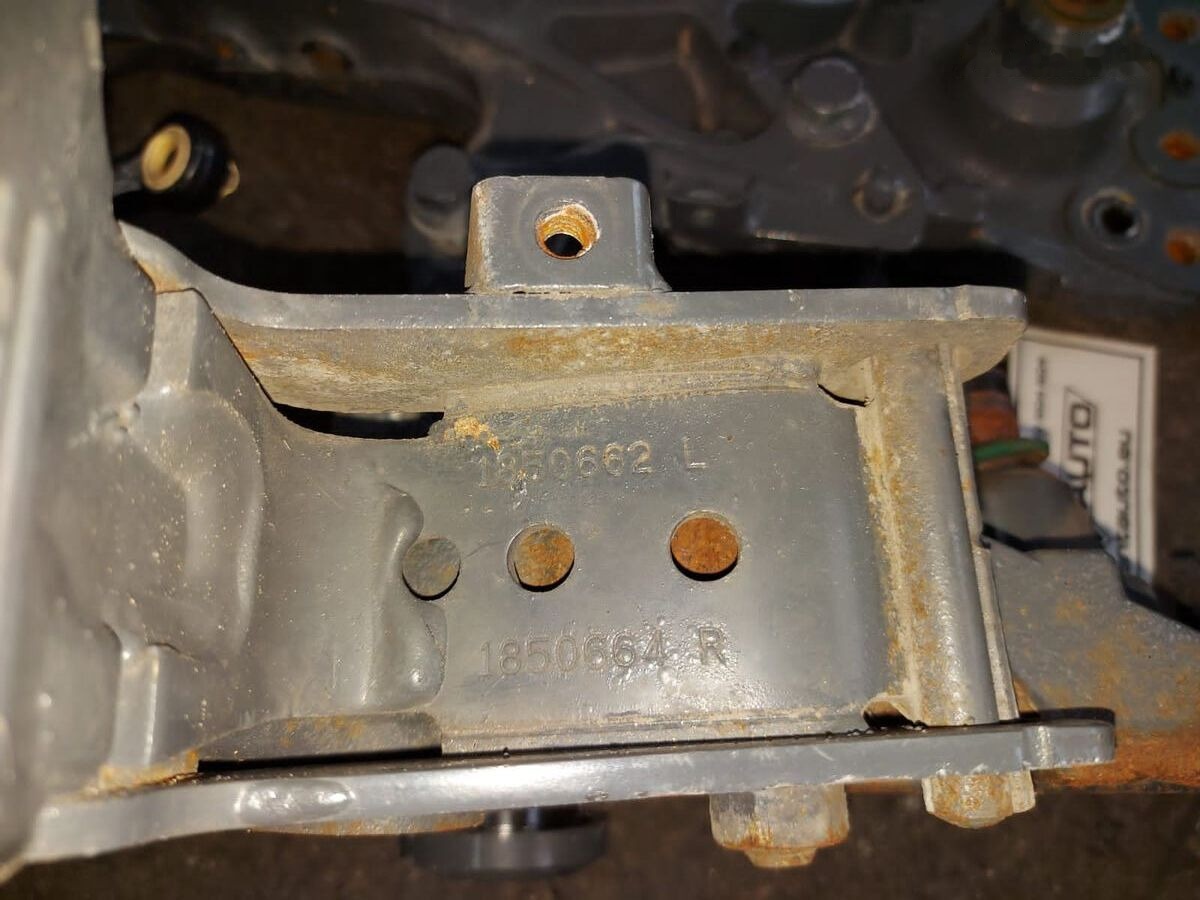 CHASSIS BRACKET DAF 1911615 DAF XF 106 truck - Vzmetenje za Tovornjak: slika 4 CHASSIS BRACKET DAF 1911615 DAF XF 106 truck - Vzmetenje za Tovornjak: slika 4