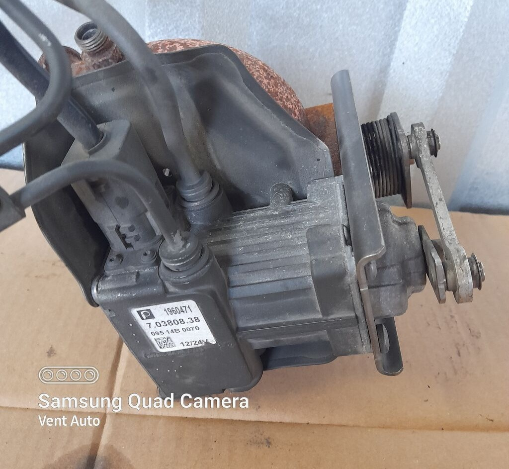 DAF 1960471 DAF XF 106 truck - Motor in deli za Tovornjak: slika 2 DAF 1960471 DAF XF 106 truck - Motor in deli za Tovornjak: slika 2
