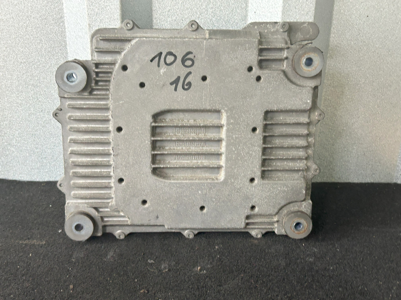 DAF ENGINE CONTROLLER DAF XF 106 480 - ECU: slika 3 DAF ENGINE CONTROLLER DAF XF 106 480 - ECU: slika 3