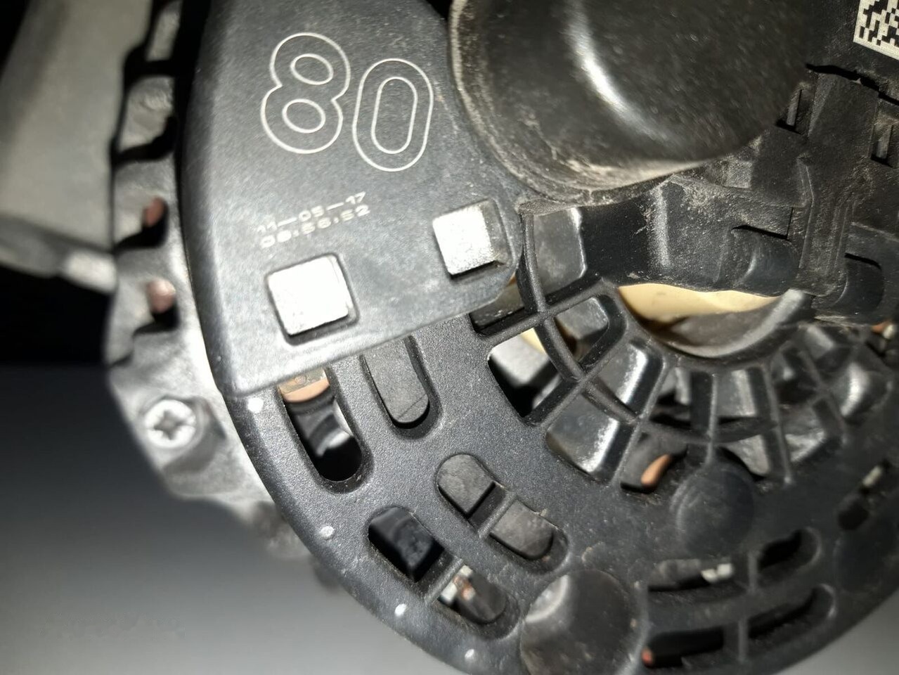 DAF XF 106 1976289 DAF XF 106 - Alternator za Tovornjak: slika 3 DAF XF 106 1976289 DAF XF 106 - Alternator za Tovornjak: slika 3