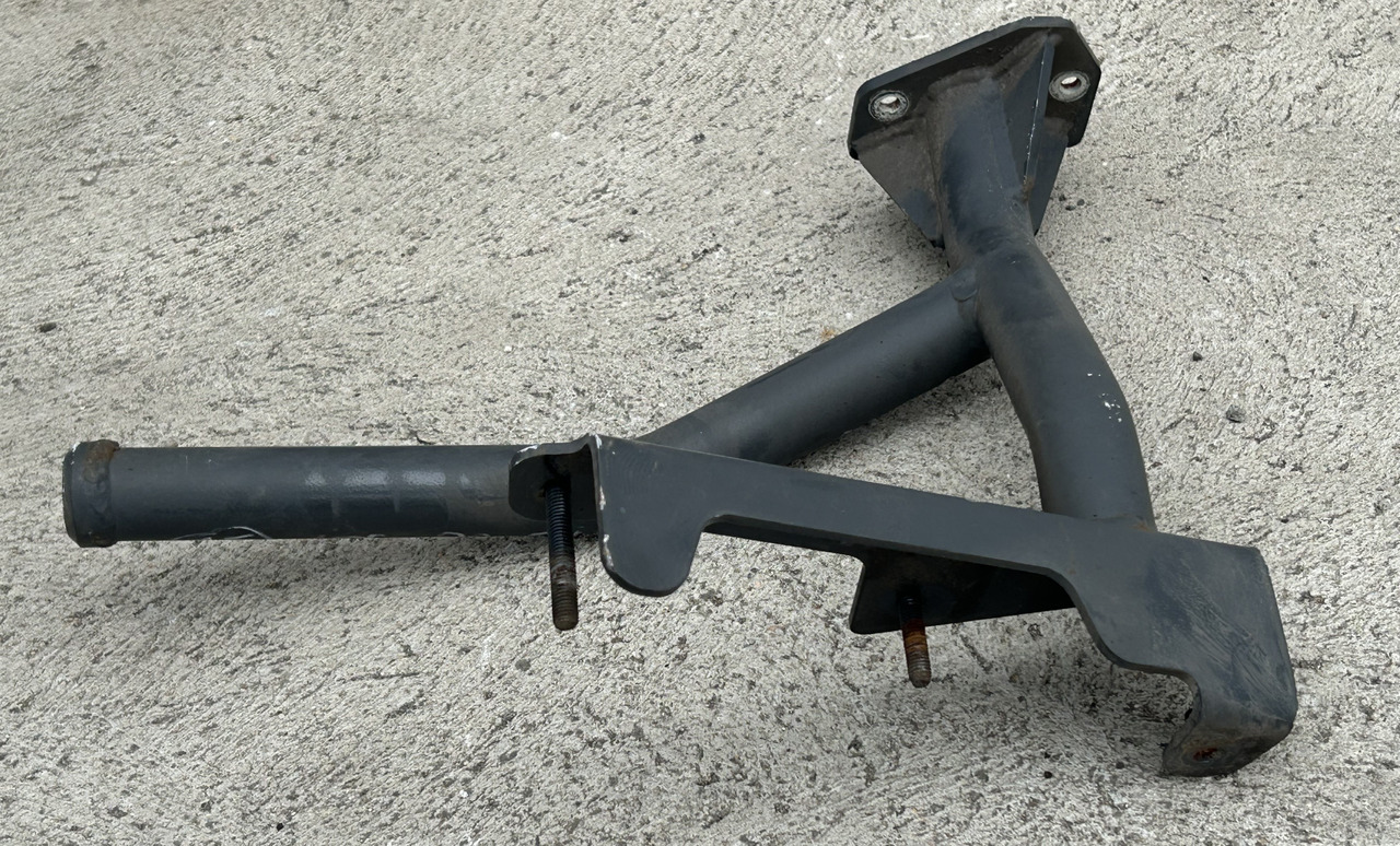 DAF XF 106 480 AIR FILTER HOUSING SUPPORT - Aerodinamika/ Spojler: slika 4 DAF XF 106 480 AIR FILTER HOUSING SUPPORT - Aerodinamika/ Spojler: slika 4