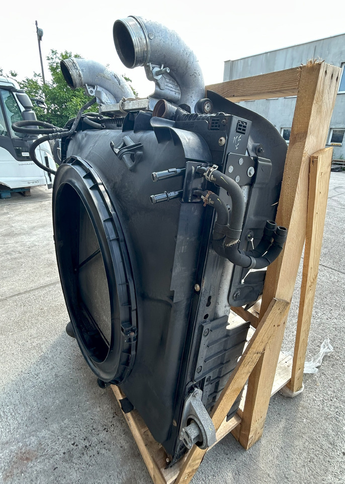 DAF XF 106 480 COOLER SET - Hladilnik motorja za Tovornjak: slika 4 DAF XF 106 480 COOLER SET - Hladilnik motorja za Tovornjak: slika 4