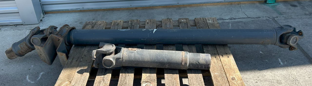 DAF XF 106 480 DRIVE SHAFT - Kardanska gred: slika 1 DAF XF 106 480 DRIVE SHAFT - Kardanska gred: slika 1