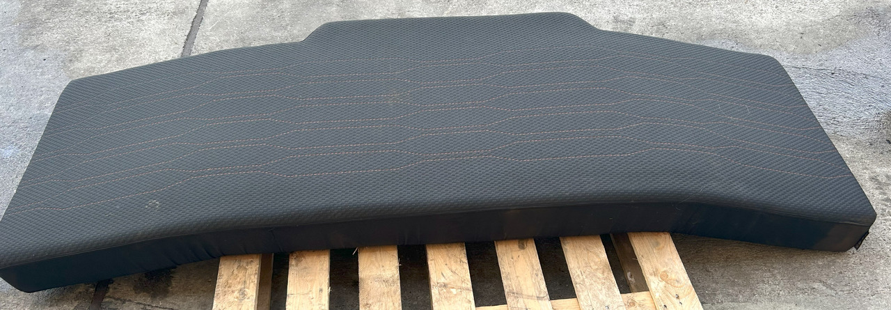 DAF XF 106 480 MATTRESS LOWER BED COMFORT - Kabina in notranjost: slika 2 DAF XF 106 480 MATTRESS LOWER BED COMFORT - Kabina in notranjost: slika 2