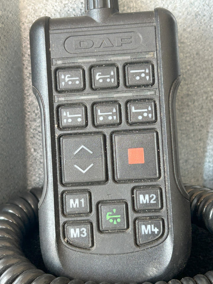 DAF XF 106 SUSPENSION AIRBAG REMOTE CONTROL - Vzmetenje za Tovornjak: slika 2 DAF XF 106 SUSPENSION AIRBAG REMOTE CONTROL - Vzmetenje za Tovornjak: slika 2