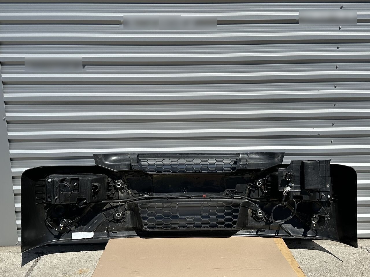 IVECO EUROCARGO/ 5801690602 / 5801745452 / 5801745449 IVECO 5801690602 / 5801745452 / 5801745449 - Odbijač za Tovornjak: slika 2 IVECO EUROCARGO/ 5801690602 / 5801745452 / 5801745449 IVECO 5801690602 / 5801745452 / 5801745449 - Odbijač za Tovornjak: slika 2