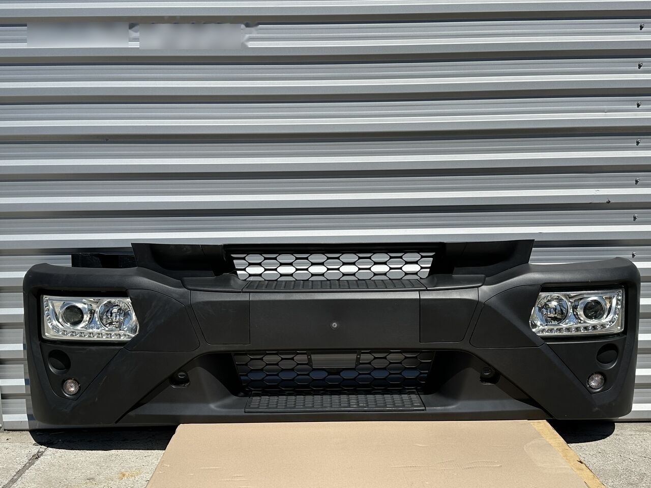 IVECO EUROCARGO/ 5801690602 / 5801745452 / 5801745449 IVECO 5801690602 / 5801745452 / 5801745449 - Odbijač za Tovornjak: slika 1 IVECO EUROCARGO/ 5801690602 / 5801745452 / 5801745449 IVECO 5801690602 / 5801745452 / 5801745449 - Odbijač za Tovornjak: slika 1
