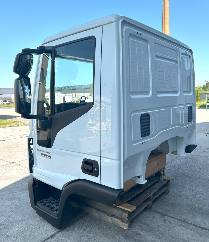IVECO Eurocargo 75 DAY cabine Fahrerhaus Cab 2025 - Kabina za Avtomobil: slika 5 IVECO Eurocargo 75 DAY cabine Fahrerhaus Cab 2025 - Kabina za Avtomobil: slika 5