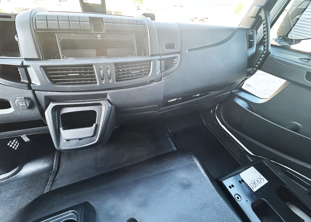 Nov Kabina za Avtomobil IVECO Eurocargo 75 DAY cabine Fahrerhaus Cab 2025: slika 22 Nov Kabina za Avtomobil IVECO Eurocargo 75 DAY cabine Fahrerhaus Cab 2025: slika 22