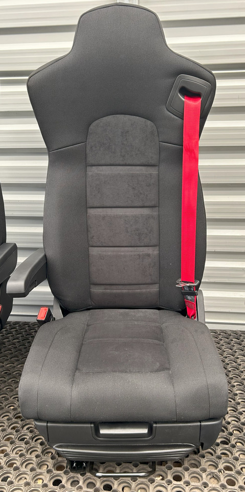 IVECO NEW SEAT IVECO S-WAY - Sedež: slika 3 IVECO NEW SEAT IVECO S-WAY - Sedež: slika 3