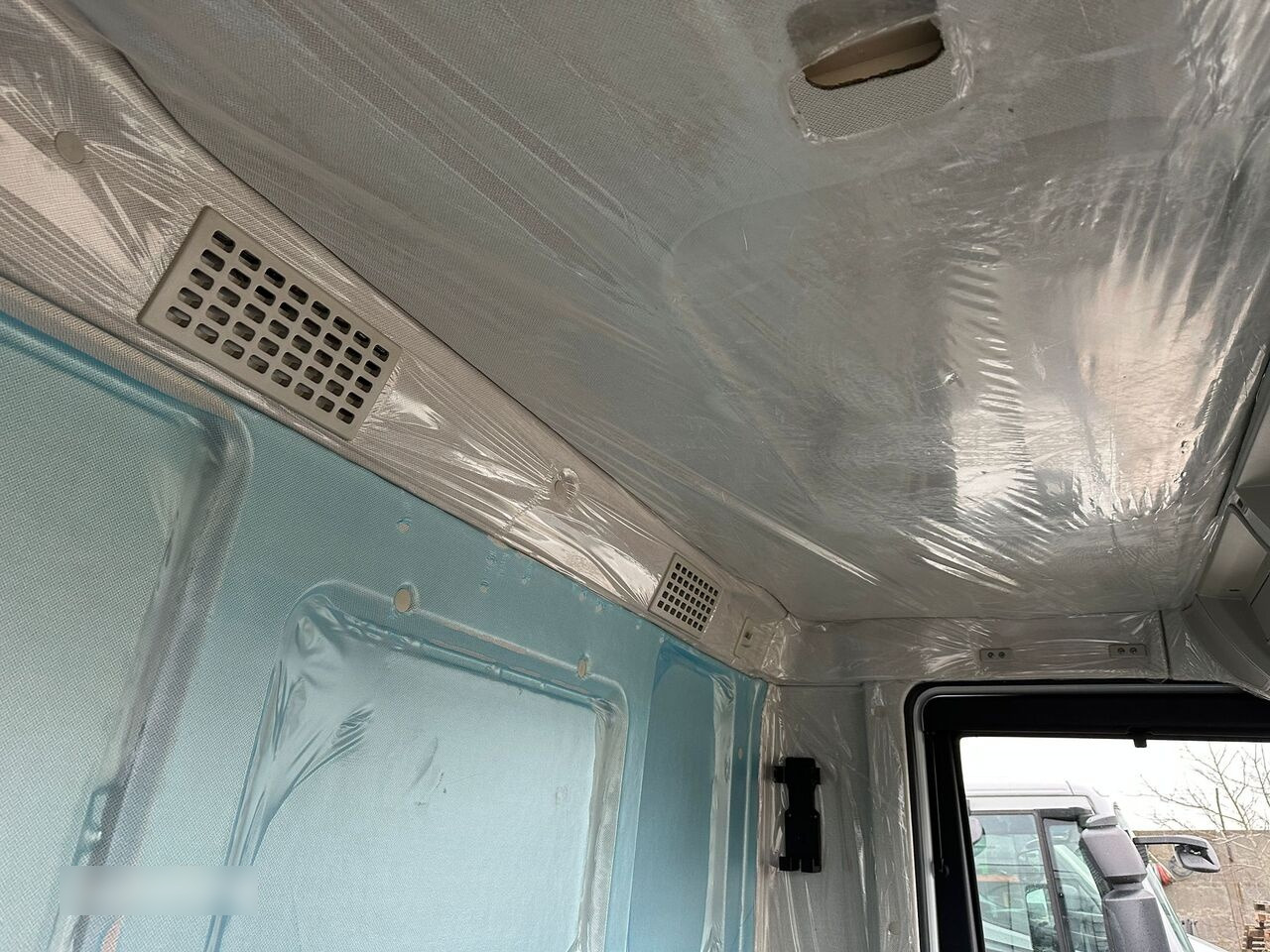 IVECO S-WAY truck - Kabina za Tovornjak: slika 5 IVECO S-WAY truck - Kabina za Tovornjak: slika 5