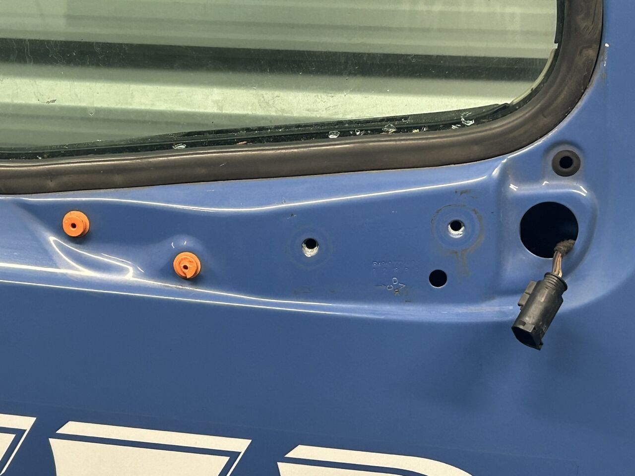 MERCEDES ACTROS MP4 DOOR RIGHT EITH RAMP MIRROR - Vrata in deli: slika 3 MERCEDES ACTROS MP4 DOOR RIGHT EITH RAMP MIRROR - Vrata in deli: slika 3