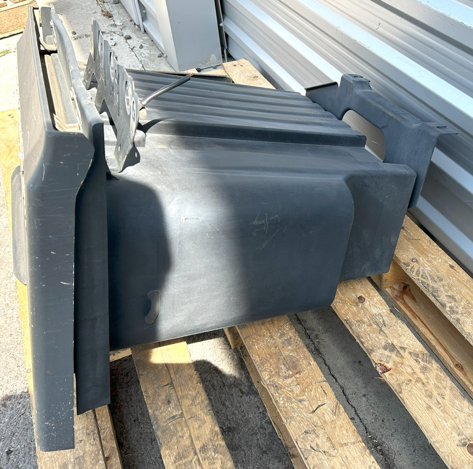MERCEDES ACTROS MP4 STORAGE COMPARTMENT EXTENSION OF THE STEPS LEFT - Univerzalni rezervni del: slika 4 MERCEDES ACTROS MP4 STORAGE COMPARTMENT EXTENSION OF THE STEPS LEFT - Univerzalni rezervni del: slika 4