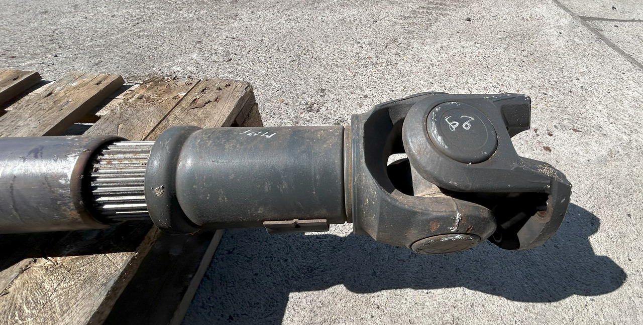 MERCEDES-BENZ AROCS MP4 DRIVE SHAFT 1544 MM - Kardanska gred: slika 3 MERCEDES-BENZ AROCS MP4 DRIVE SHAFT 1544 MM - Kardanska gred: slika 3