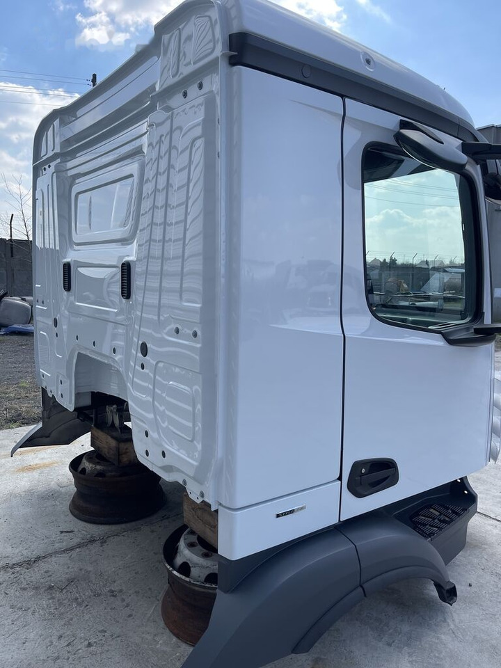 Mercedes-Benz ANTOS AXOR MP4 A9607202103 for Mercedes-Benz ANTOS AXOR MP4 CLASSIC - Vrata in deli: slika 3 Mercedes-Benz ANTOS AXOR MP4 A9607202103 for Mercedes-Benz ANTOS AXOR MP4 CLASSIC - Vrata in deli: slika 3