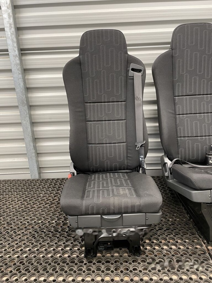 Mercedes-Benz ATEGO SEATS BRAND NEW truck - Sedež za Tovornjak: slika 3 Mercedes-Benz ATEGO SEATS BRAND NEW truck - Sedež za Tovornjak: slika 3