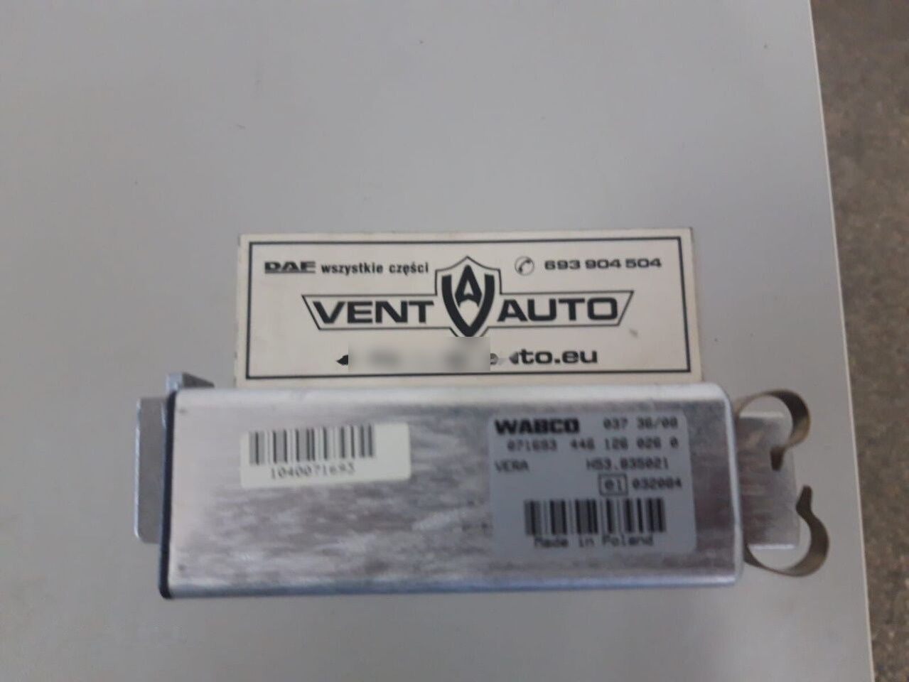 Voith RETARDER ECU 0004463115 Mercedes-Benz ACTROS truck - ECU za Tovornjak: slika 3 Voith RETARDER ECU 0004463115 Mercedes-Benz ACTROS truck - ECU za Tovornjak: slika 3