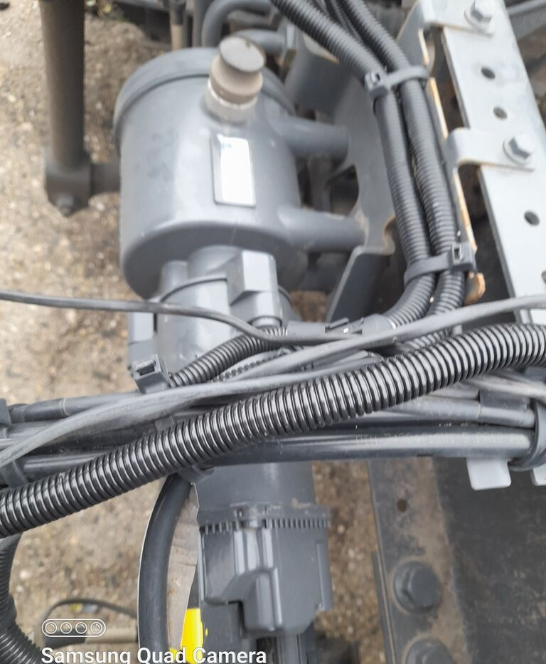 ZASILACZ EHS OSI SKRĘTNEJ DAF XF 106 2022876 2347769 DAF XF 106 LIFT truck - Električni sistem za Tovornjak: slika 3 ZASILACZ EHS OSI SKRĘTNEJ DAF XF 106 2022876 2347769 DAF XF 106 LIFT truck - Električni sistem za Tovornjak: slika 3