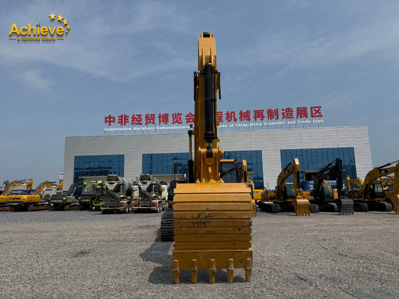 CATERPILLAR 336D2L 2.41 m³ 208 kw/rpm 620 L Cat® C9 7590 mm Remanufactured【ACHIEVE】 TOP CONDITION!!! - Bager goseničar: slika 4 CATERPILLAR 336D2L 2.41 m³ 208 kw/rpm 620 L Cat® C9 7590 mm Remanufactured【ACHIEVE】 TOP CONDITION!!! - Bager goseničar: slika 4