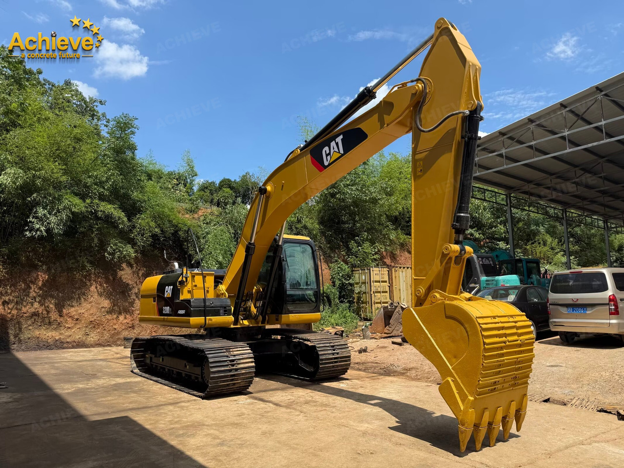 CATERPILLAR 【ACHIEVE】TOP CONDITION!!! CAT 320D2L tracked excavator - Bager goseničar: slika 1 CATERPILLAR 【ACHIEVE】TOP CONDITION!!! CAT 320D2L tracked excavator - Bager goseničar: slika 1