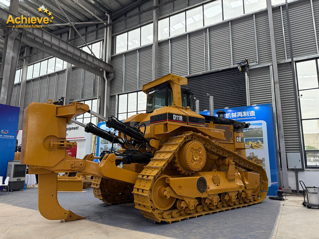 Caterpillar CAT D11R Remanufactured 34.5m3 682.4kw 1800rpm 34.5L 【ACHIEVE】 TOP CONDITION!!! - Gradbeni stroj: slika 4 Caterpillar CAT D11R Remanufactured 34.5m3 682.4kw 1800rpm 34.5L 【ACHIEVE】 TOP CONDITION!!! - Gradbeni stroj: slika 4