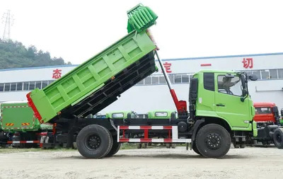 4X2 Dongfeng Truck Kingrun 180HP with 4.5m Dumping Body - Tovornjak prekucnik: slika 1 4X2 Dongfeng Truck Kingrun 180HP with 4.5m Dumping Body - Tovornjak prekucnik: slika 1