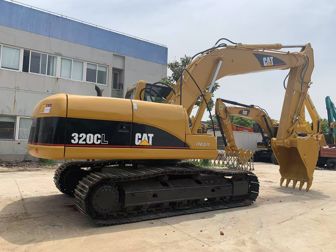 CATERPILLAR 20 ton Crawler Excavator CAT 320C, 320D - Bager goseničar: slika 5 CATERPILLAR 20 ton Crawler Excavator CAT 320C, 320D - Bager goseničar: slika 5