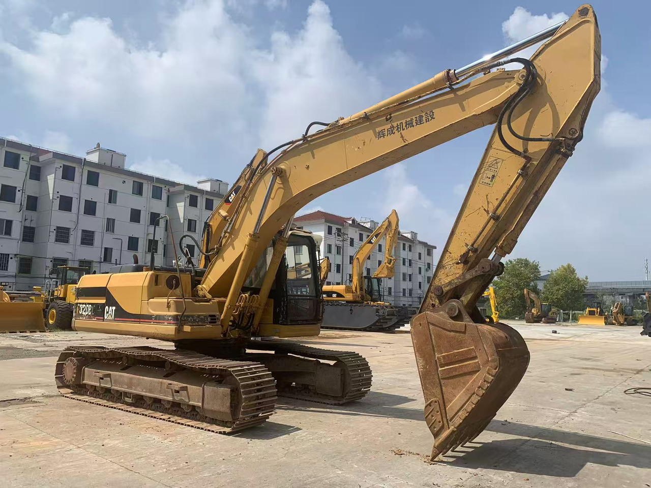 CATERPILLAR 320BL, 320CL Original Condition Used Excavator - Bager goseničar: slika 1 CATERPILLAR 320BL, 320CL Original Condition Used Excavator - Bager goseničar: slika 1