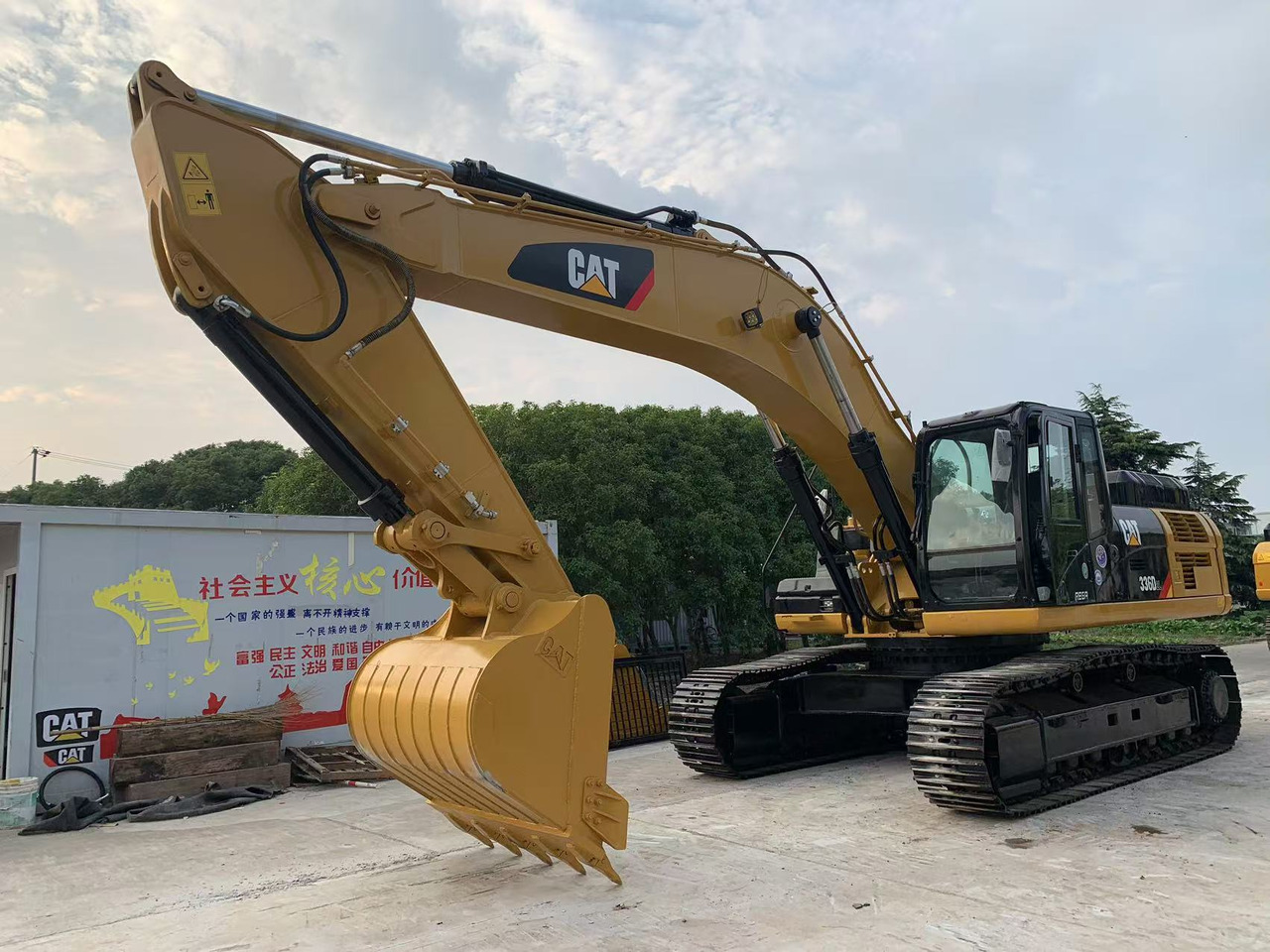 Caterpillar 336D, 330D Excellent Condition Heavy Mining Excavator Machine - Bager goseničar: slika 1 Caterpillar 336D, 330D Excellent Condition Heavy Mining Excavator Machine - Bager goseničar: slika 1