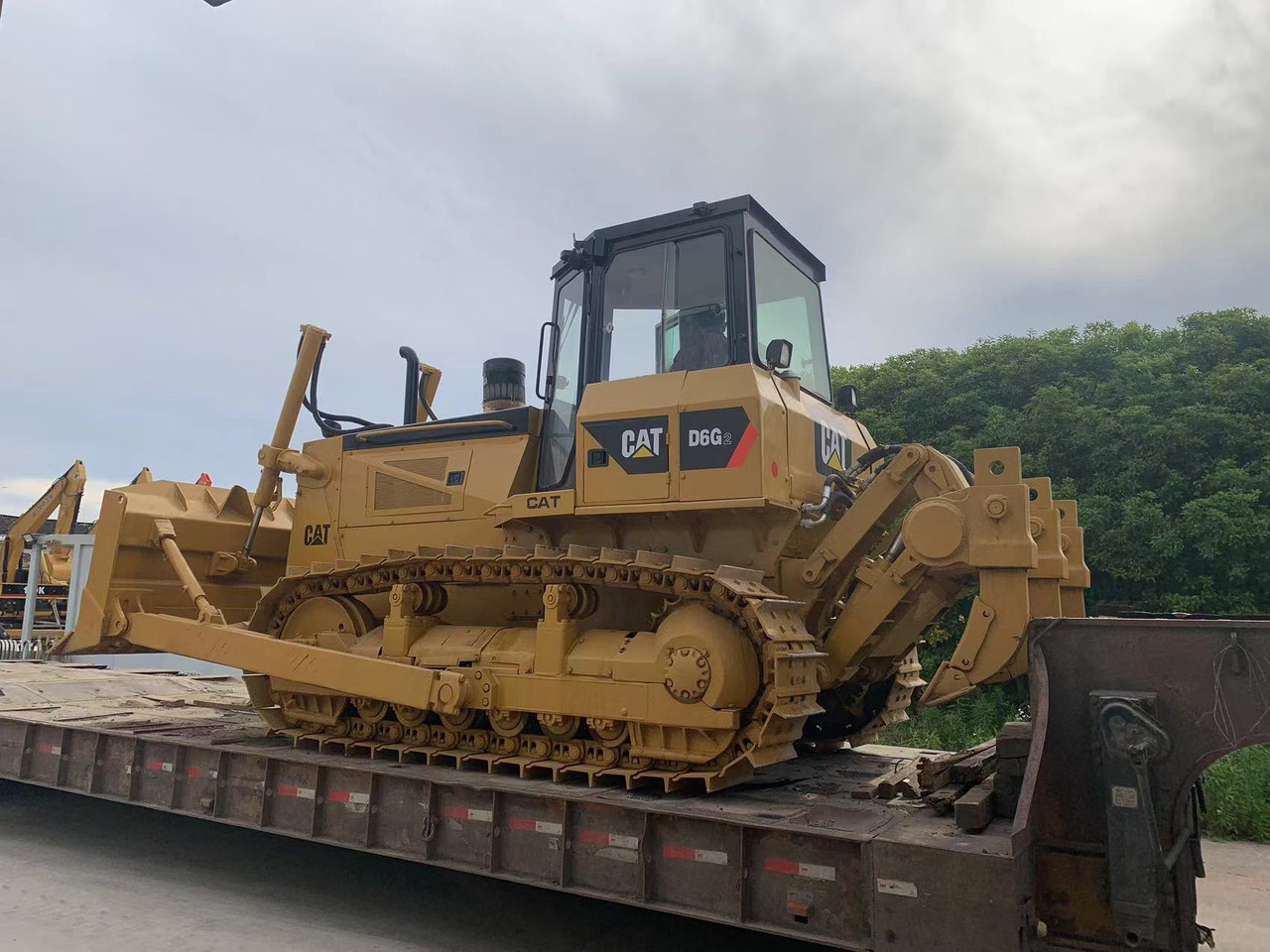 Caterpillar D6G, D6G2 Bulldozer Good Price Secondhand CAT Tracked Tractor - Buldožer: slika 3 Caterpillar D6G, D6G2 Bulldozer Good Price Secondhand CAT Tracked Tractor - Buldožer: slika 3