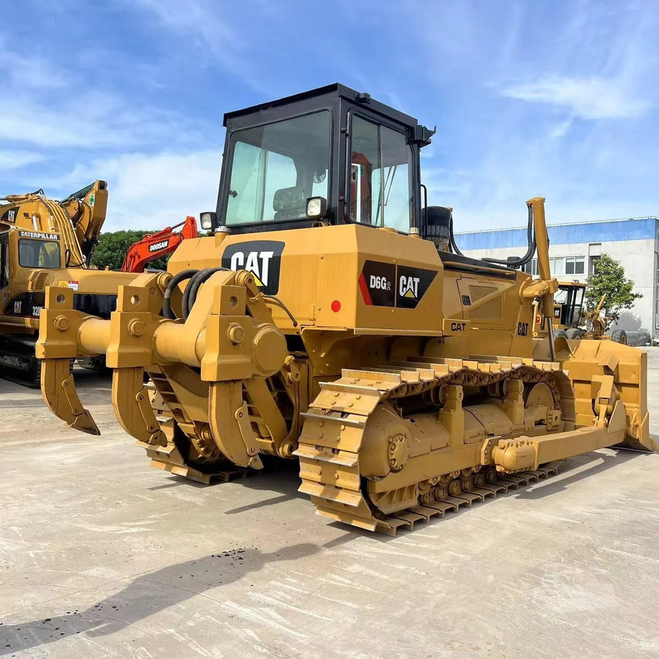 Buldožer Caterpillar Tracked Tractor Secondhand CAT D6G, D6D Crawler Bulldozer: slika 6 Buldožer Caterpillar Tracked Tractor Secondhand CAT D6G, D6D Crawler Bulldozer: slika 6