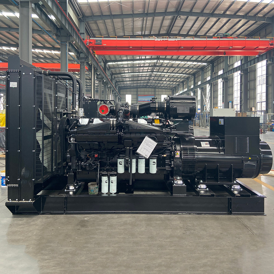 Cummins 600KVA, 700KVA, 800KVA, 1000KVA, 1200KVA Diesel Generator Set Three Phase Power - Generator: slika 2 Cummins 600KVA, 700KVA, 800KVA, 1000KVA, 1200KVA Diesel Generator Set Three Phase Power - Generator: slika 2