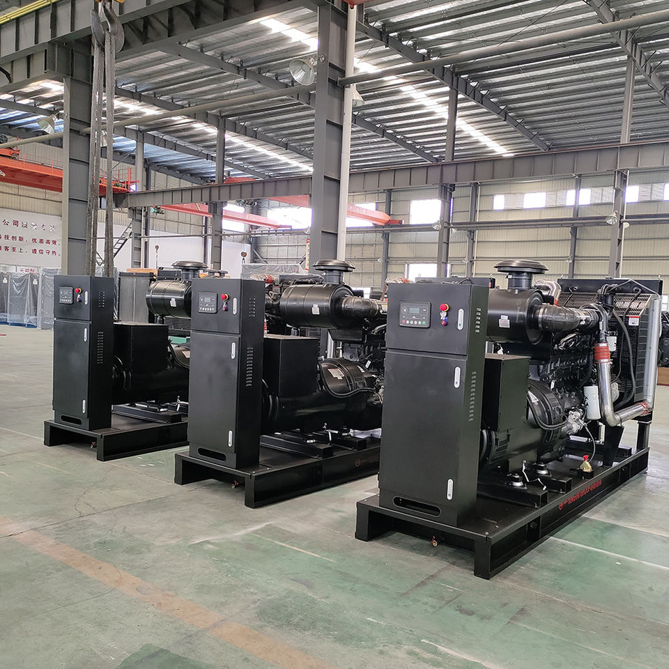 Cummins Generator Set 50KVA, 100KVA, 150KVA, 200KVA Brand New Condition - Generator: slika 1 Cummins Generator Set 50KVA, 100KVA, 150KVA, 200KVA Brand New Condition - Generator: slika 1