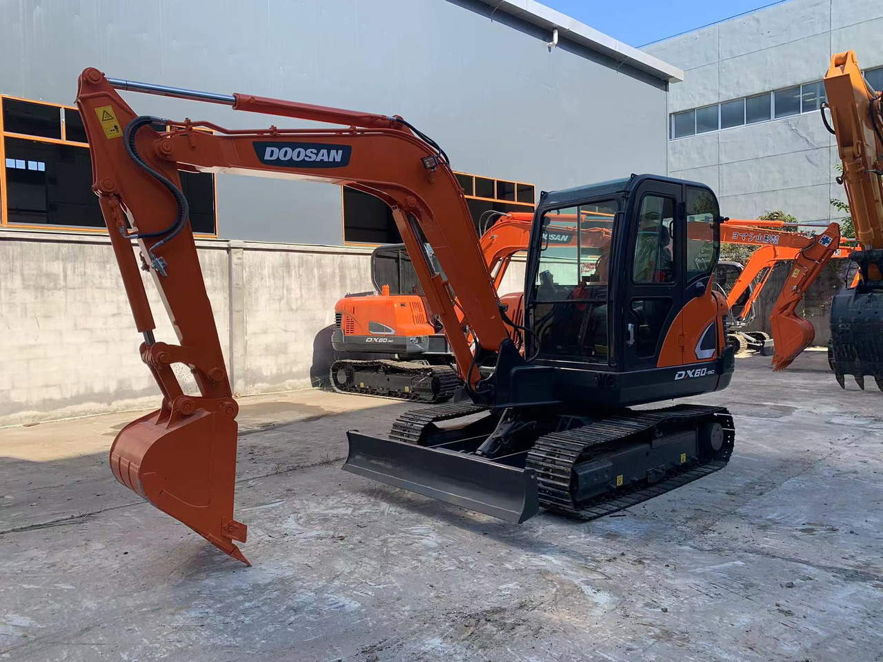 DOOSAN Mini Excavator Doosan DX60, DX55 - Bager goseničar: slika 4 DOOSAN Mini Excavator Doosan DX60, DX55 - Bager goseničar: slika 4