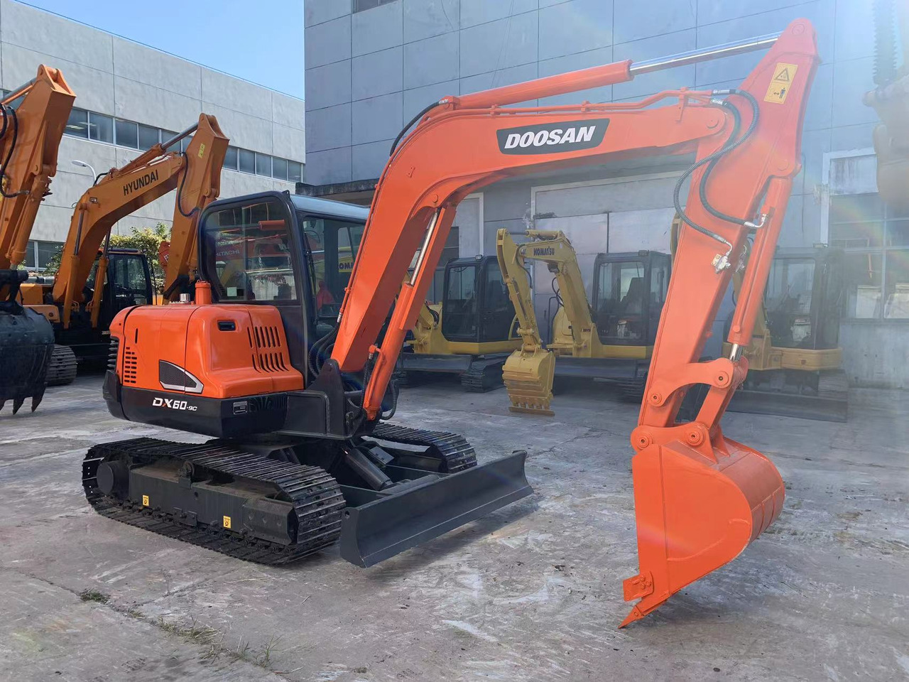 DOOSAN Mini Excavator Doosan DX60, DX55 - Bager goseničar: slika 3 DOOSAN Mini Excavator Doosan DX60, DX55 - Bager goseničar: slika 3