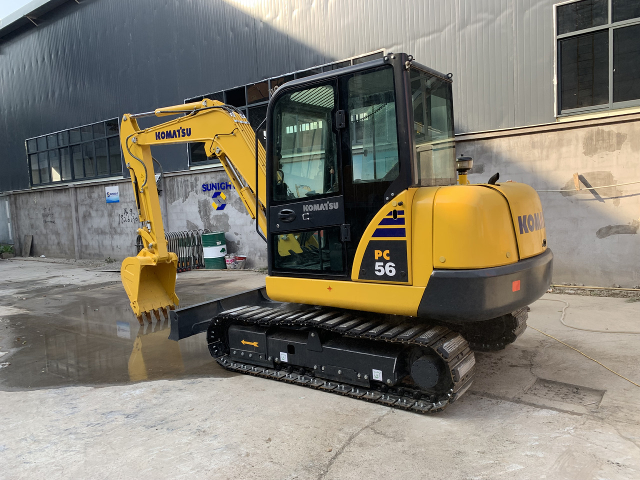 KOMATSU Mini Excavator Komatsu PC56, PC55, PC50 Gardening Excavator - Mini bager: slika 2 KOMATSU Mini Excavator Komatsu PC56, PC55, PC50 Gardening Excavator - Mini bager: slika 2
