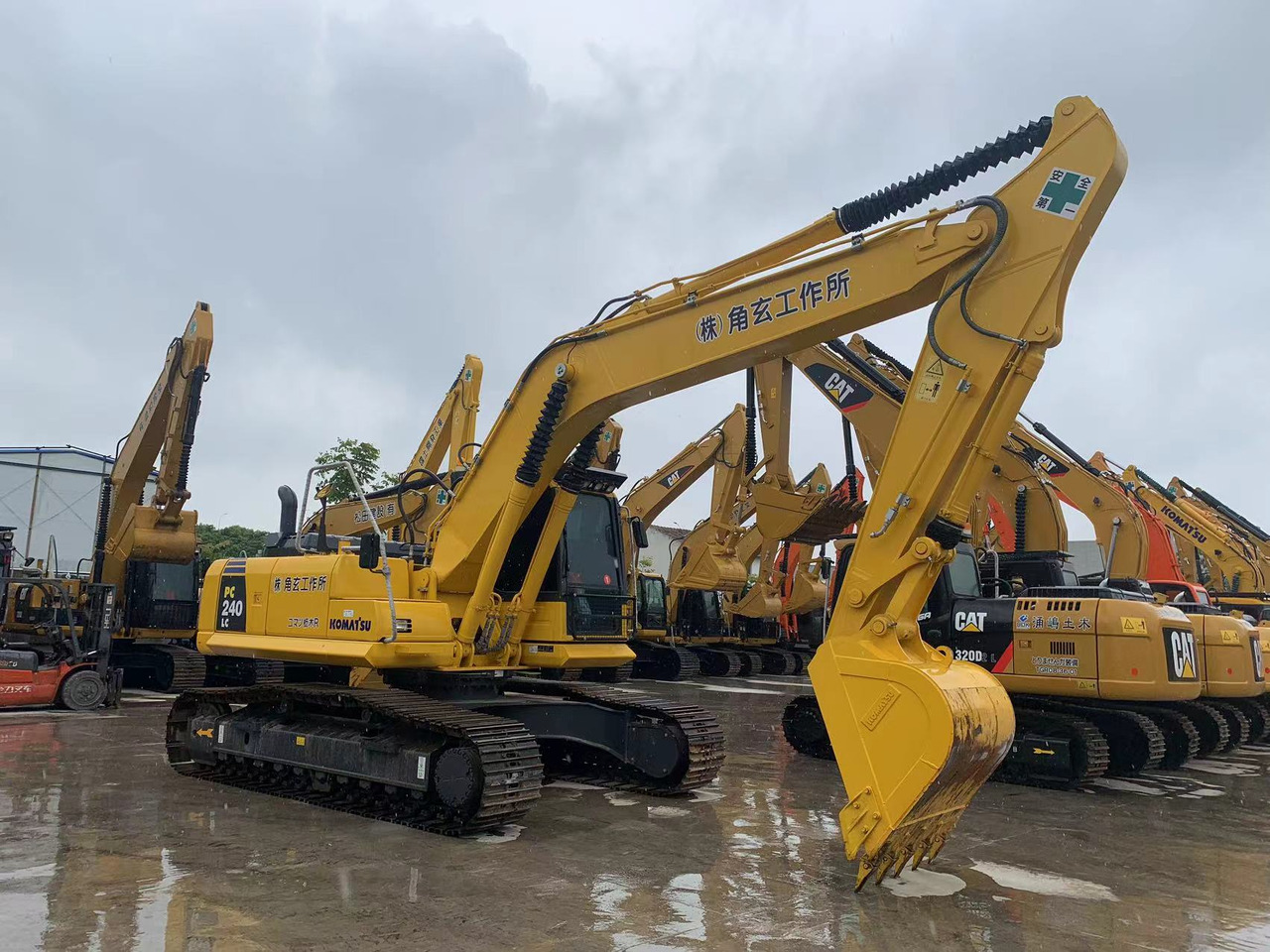 Komatsu Excavator PC240 Secondhand Japanse Construction Machinery - Bager goseničar: slika 3 Komatsu Excavator PC240 Secondhand Japanse Construction Machinery - Bager goseničar: slika 3