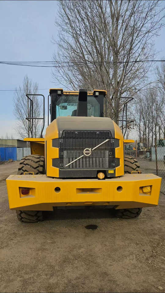 Volvo Wheel Loader L90, L105, L120, L150, L180 Good Price for Bolivia - Kolesni nakladalec: slika 5 Volvo Wheel Loader L90, L105, L120, L150, L180 Good Price for Bolivia - Kolesni nakladalec: slika 5