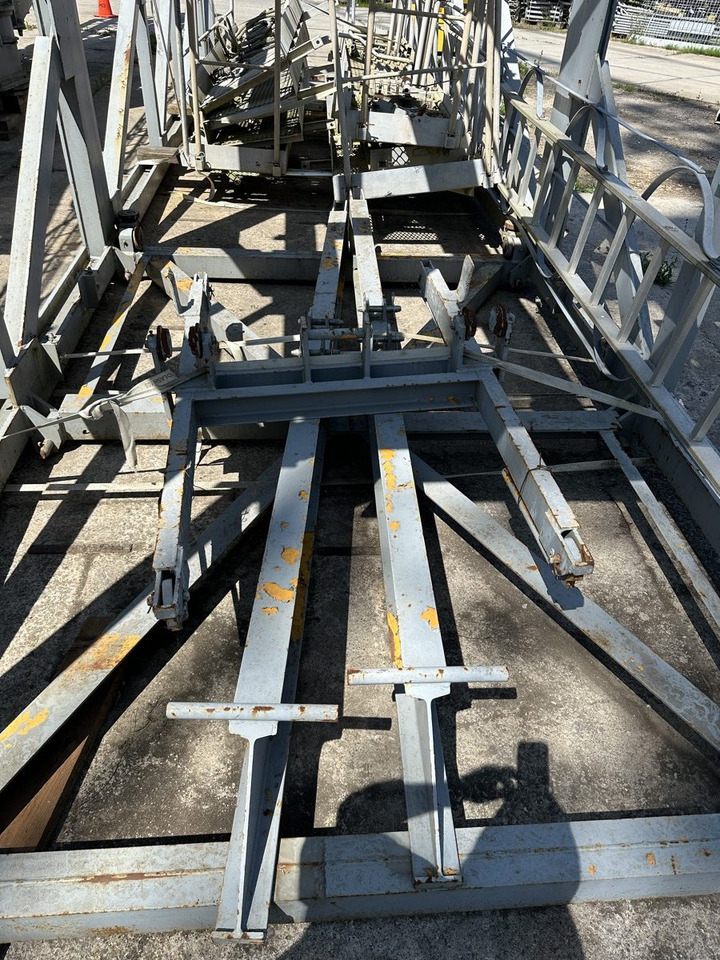 POTAIN T60A telescopic cage - Stolpni žerjav: slika 3 POTAIN T60A telescopic cage - Stolpni žerjav: slika 3