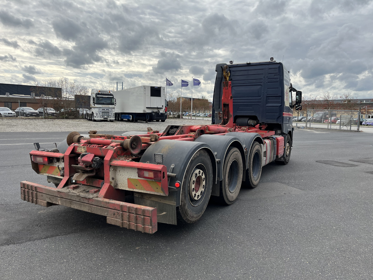 Volvo FM 500 8x4 - Kotalni prekucni tovornjak: slika 4 Volvo FM 500 8x4 - Kotalni prekucni tovornjak: slika 4