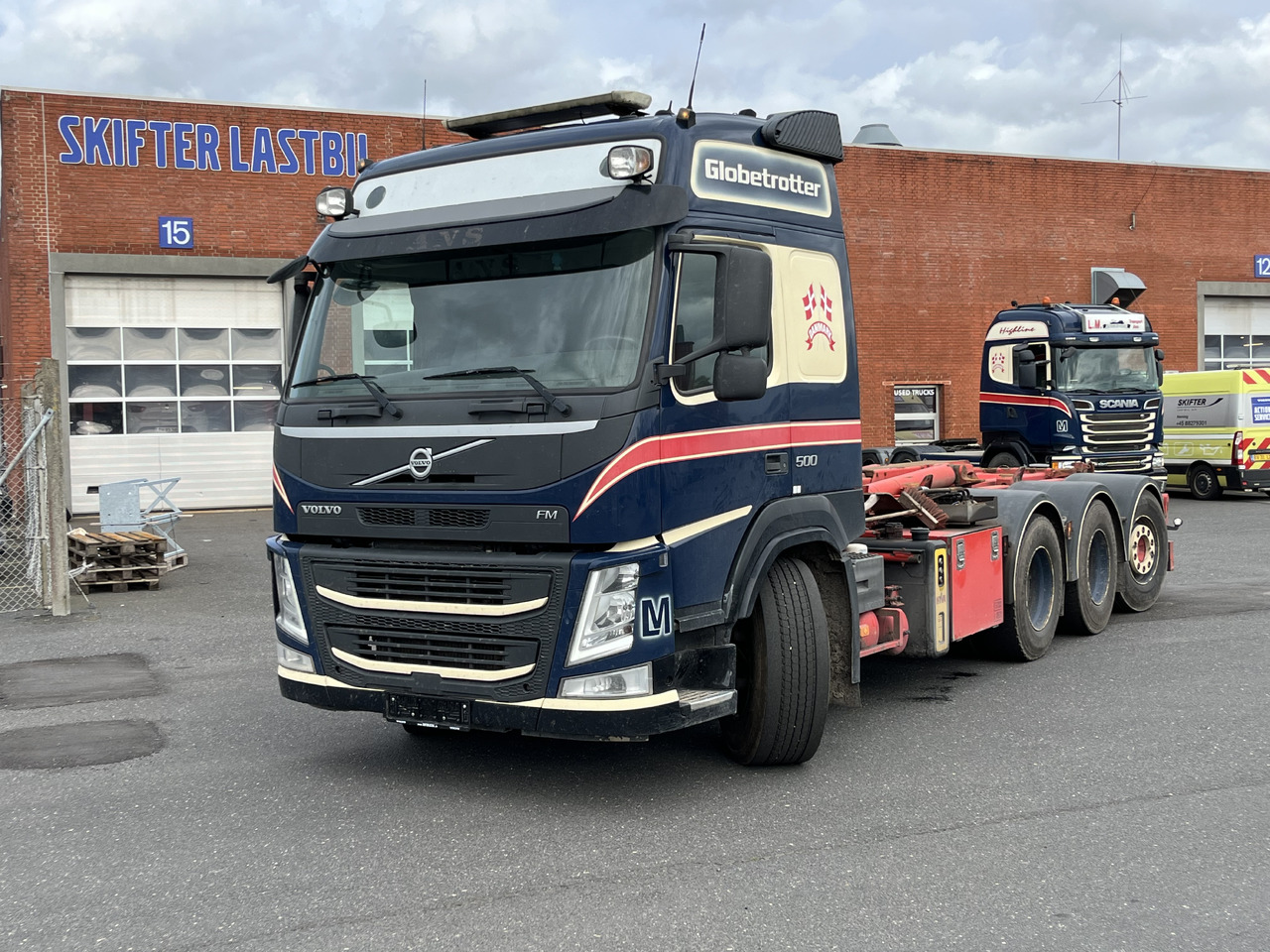 Volvo FM 500 8x4 - Kotalni prekucni tovornjak: slika 1 Volvo FM 500 8x4 - Kotalni prekucni tovornjak: slika 1
