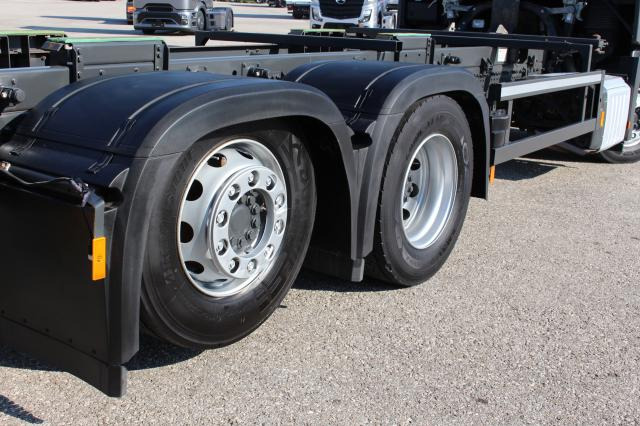 Mercedes-Benz Actros 2545 - Kontejnerski tovornjak/ Tovornjak z zamenljivim tovoriščem: slika 5 Mercedes-Benz Actros 2545 - Kontejnerski tovornjak/ Tovornjak z zamenljivim tovoriščem: slika 5